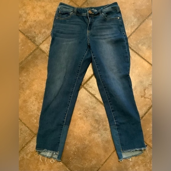 INC Denim Skinny Leg Regular Fit - Picture 2 of 3